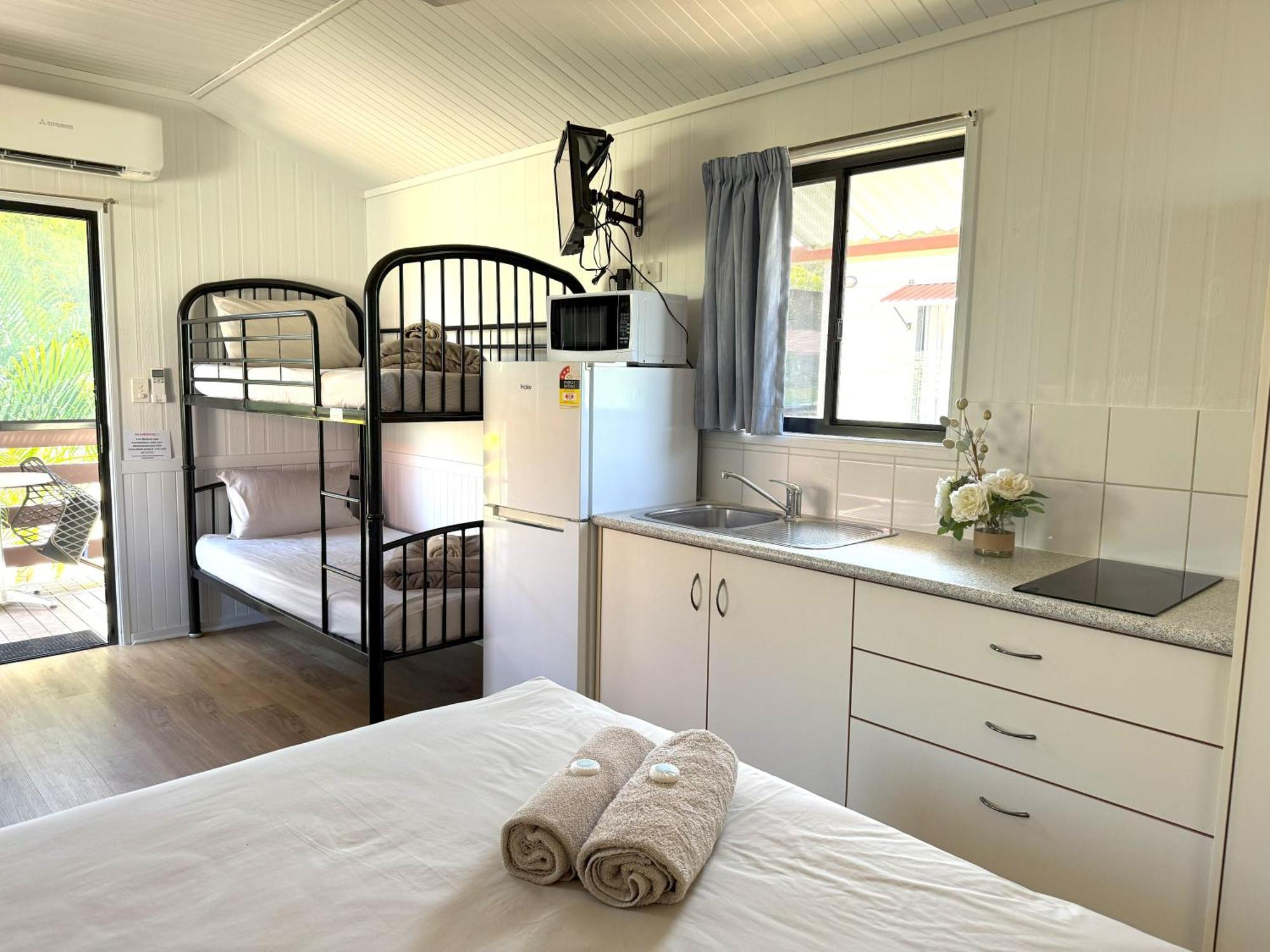 Karumba Point Sunset Caravan Park Экстерьер фото